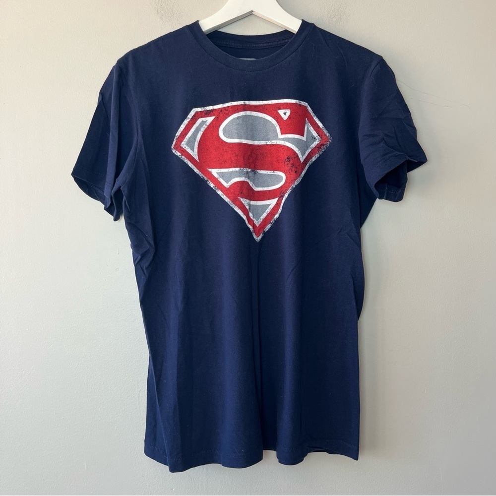 Superman Graphic Tee‎ Medium